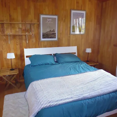 Mont En Baie * Genêts