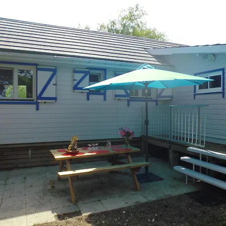 Prázdninový dům Mont En Baie